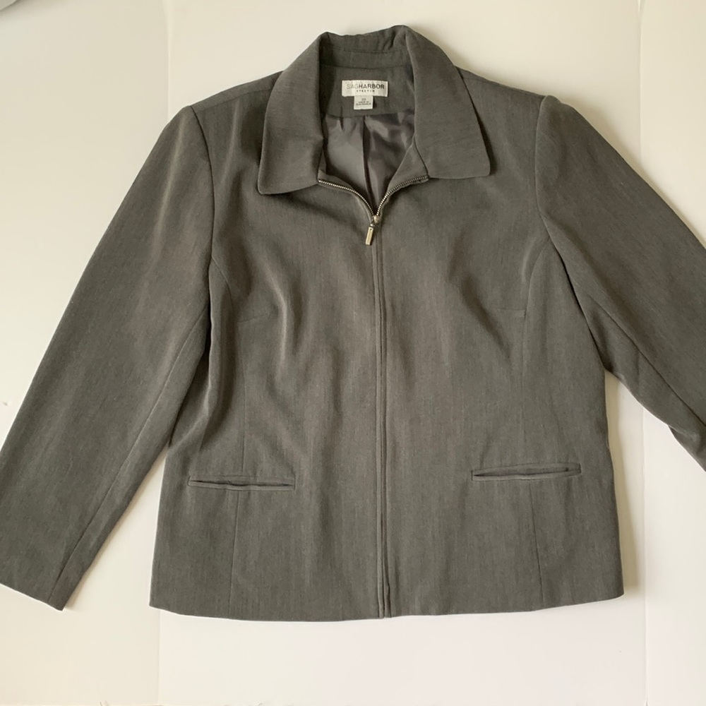 Sag Harbor stretch silver blazer, size 20 - Picture 1 of 9